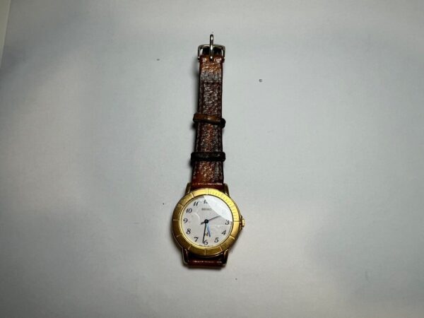 Orologio Vintage Seiko Serie Neue Donna 1F21 A 0K90 - immagine 3