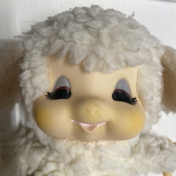 SEKIGUCHI - Kutakuta - series Love Love Sheep Chum Closed Eyes 27 cm - immagine 7