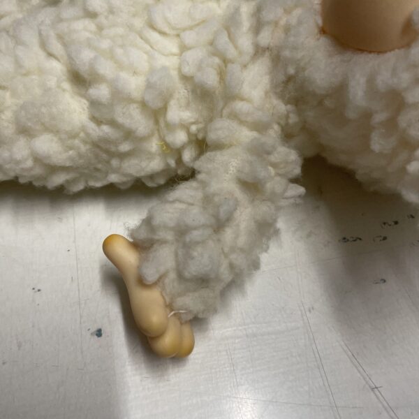 SEKIGUCHI - Kutakuta - series Love Love Sheep Chum Closed Eyes 27 cm - immagine 9