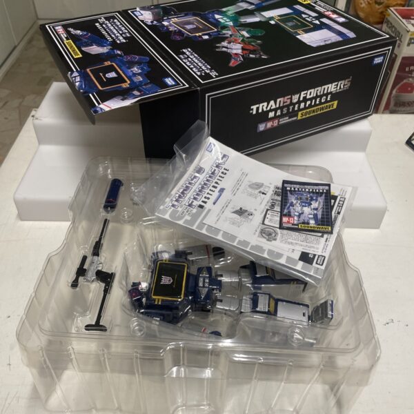 Takara Tomy Transformers Masterpiece MP-13  SOUNDWAVE - immagine 6