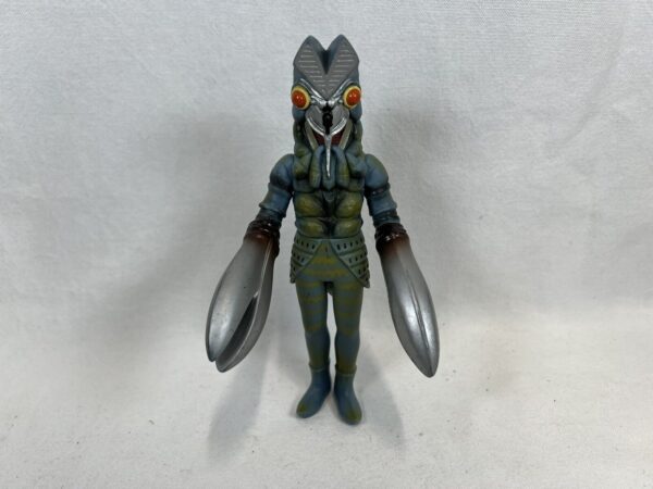 Bandai Vinile Sofubi Ultraman - Alien Baltan 2004 Soft Vinyl - immagine 3