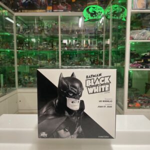 Dc Direct - Batman Black and White - Statue- Batman By Lee Bermejo- Nuova