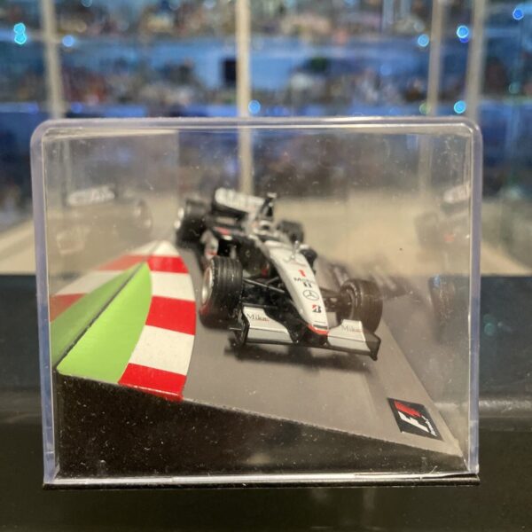 DeAgostini  F1 Collection 1/43 - MCLAREN MP 4/14 M.HAKKINEN 1999 - SERIE EDICOLA - immagine 4
