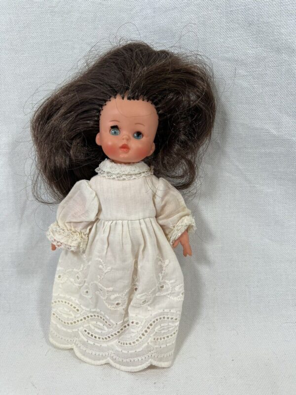 Furga Bambola mini Furga Lucia secondo tipo con abito cerimonia mod. 9100 (1969)