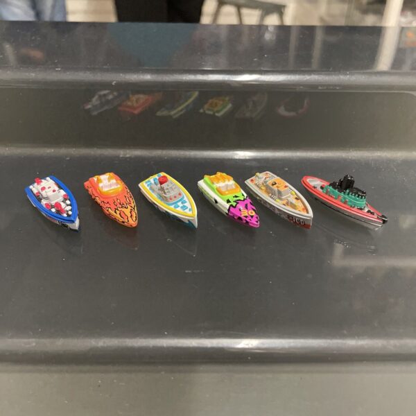 GALOOB Vintage MICRO MACHINES - Speed Boat MicroMachines  "Beast" LOT