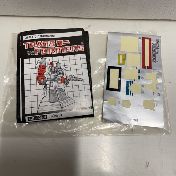 Hasbro Transformers - Ultramagnus - Autobot Hasbro Takara GIG - Convoy - - immagine 6