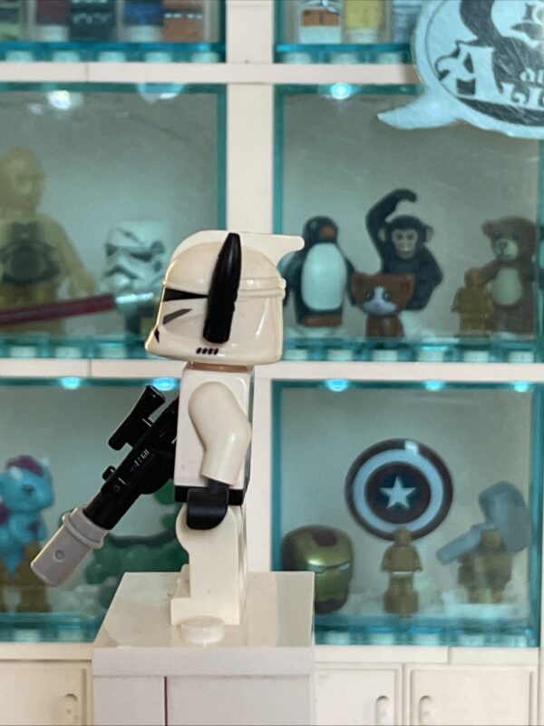 LEGO Minifigure - CLONE TROOPER sw0201  - STAR WARS minifigures - immagine 3