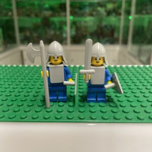 LEGO Minifigure Castle - Classic Blue Knights Lotto Medievali