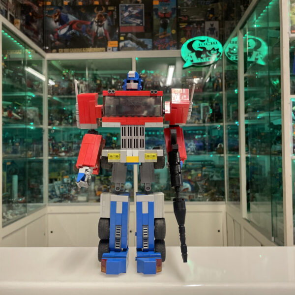 Lego Transformers - Optimus Prime - MOC Custom Vintage TRASFORMABILE