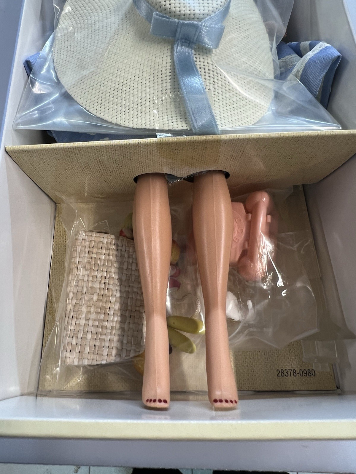 Mattel Barbie - Collectors Request Collection - Barbie Suburban Shopper - immagine 9