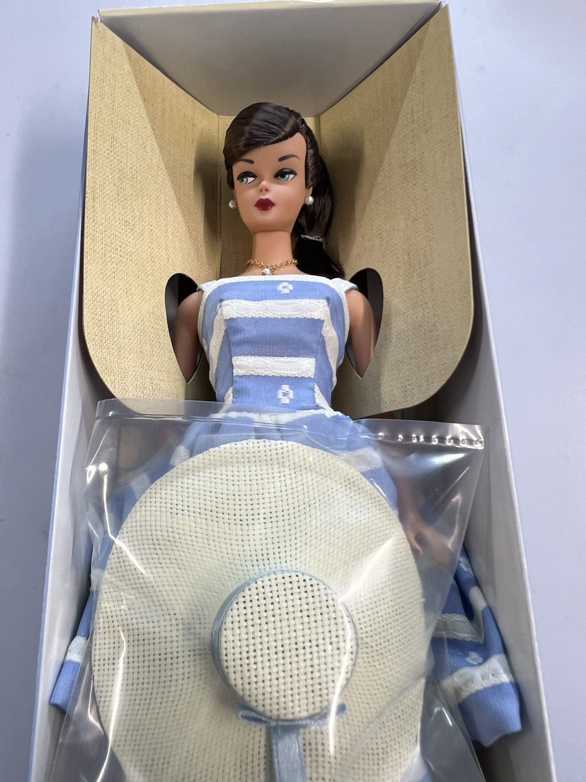 Mattel Barbie - Collectors Request Collection - Barbie Suburban Shopper - immagine 10