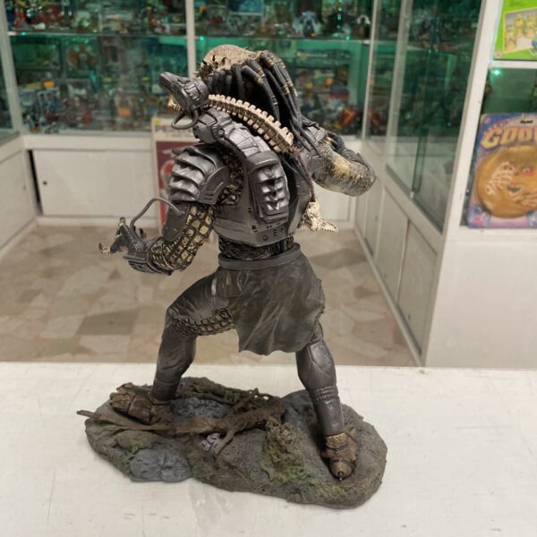 McFARLANE Predator Movie Action Figure Deluxe Jungle 12" 29 cm - immagine 6