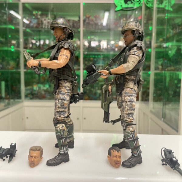 NECA Aliens Private William Hudson & Caporale Dwayne Hicks 2 Figure - immagine 3