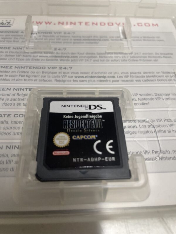 Nintendo DS - Resident Evil Deadly Silence - PAL ita - immagine 9