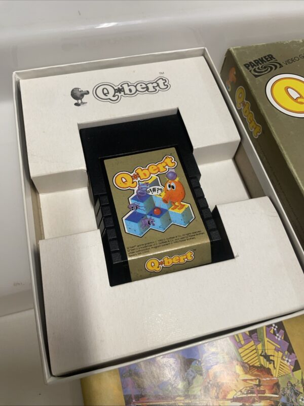 PARKER - Video Game Q*Bert Q Bert - Versione INTELLIVISION Nuovo - immagine 9