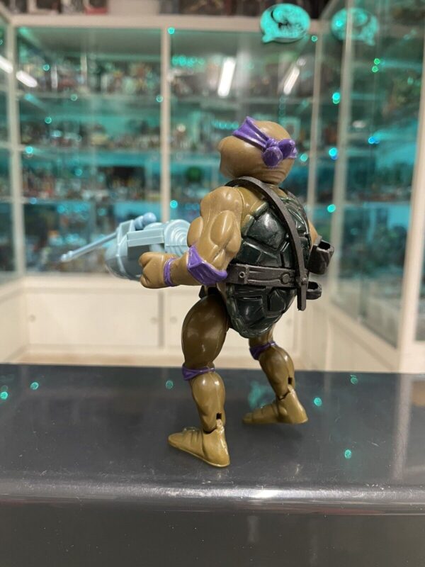 Playmates Teenage Mutant Ninja Turtles - Wacky Action Sewer-swimmin' Dontello - immagine 3