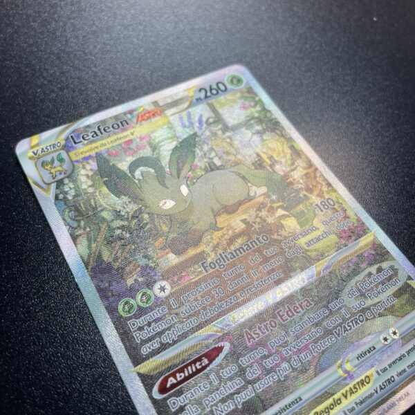 Pokemon Nintendo  LEAFEON V Astro # GG 35 Crown Zenith Gallery ITA - NM - tcg - immagine 4